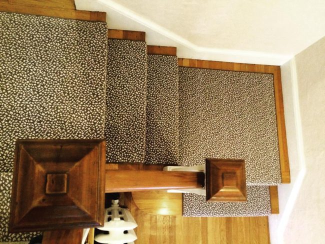 The Carpet Workroom Stair runner. Black with while speckles and black binding