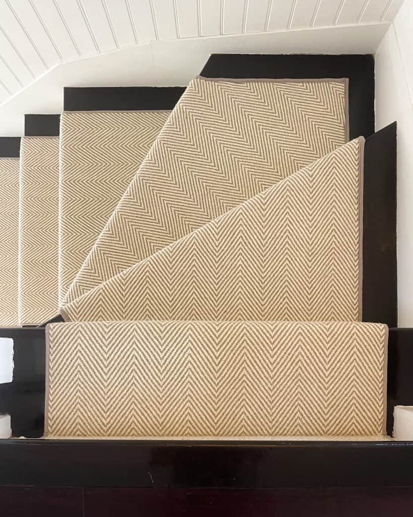 How to Choose the Best Carpet for Stairs