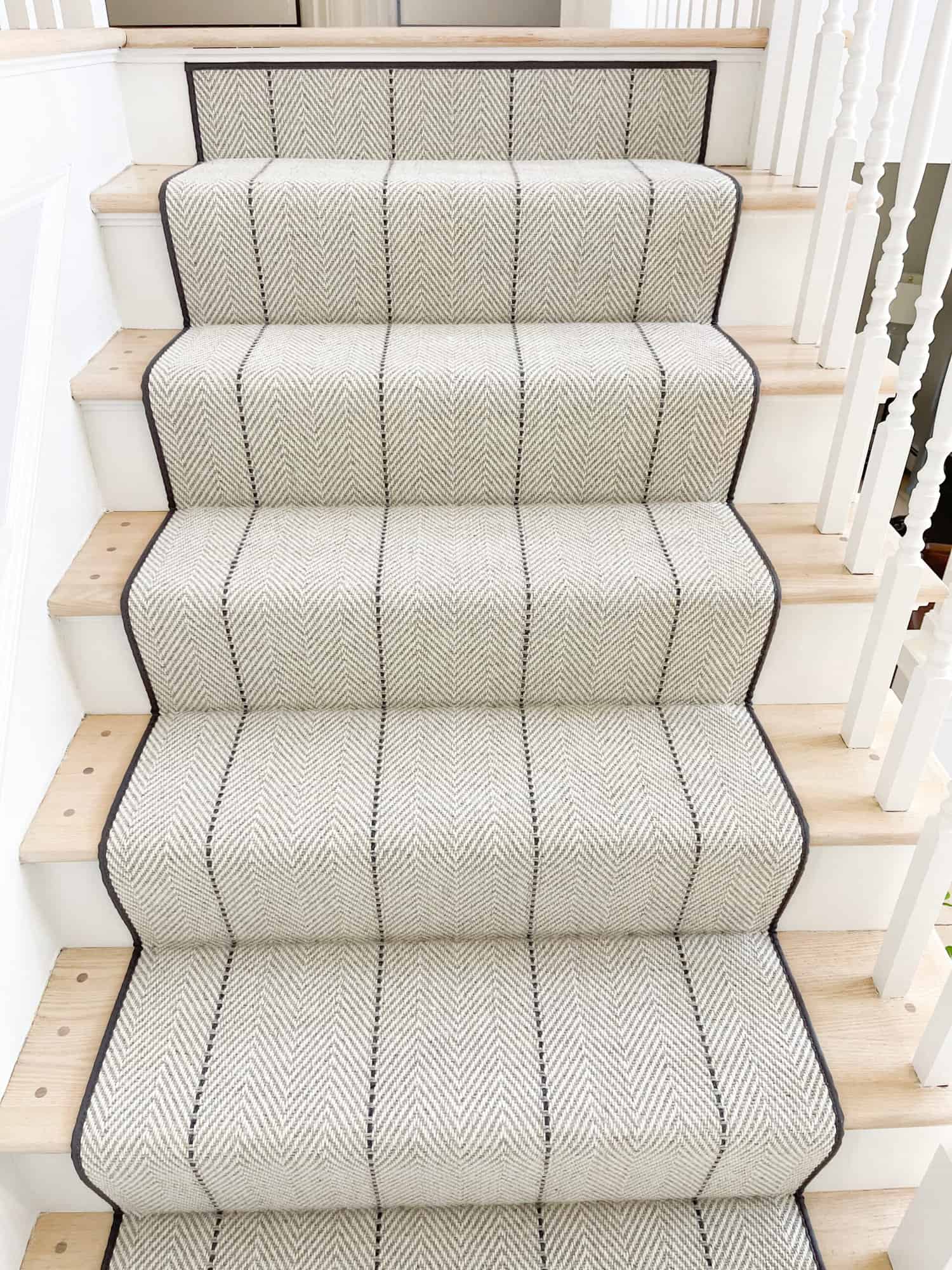 Hollywood vs. Waterfall Stair Runners What’s the Difference?