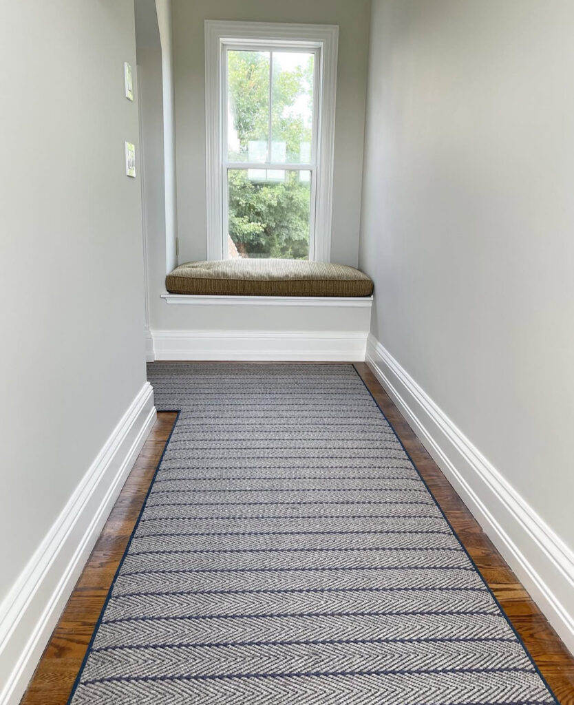 summer rugs, summer decor, summer interior design, water-friendly carpet.