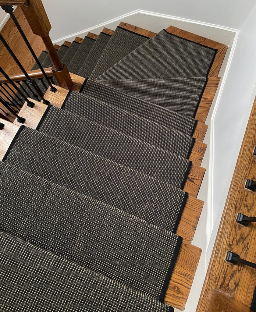 summer rugs, summer decor, summer interior design, water-friendly carpet.