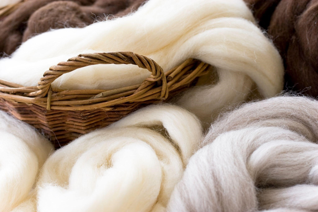 Wool carpet material is an all-natural, sustainable fiber that works great fro all carpet and rug flooring solutions. 